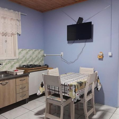 Apartamento Simples Para Sua Estadia Em Грамаду Экстерьер фото