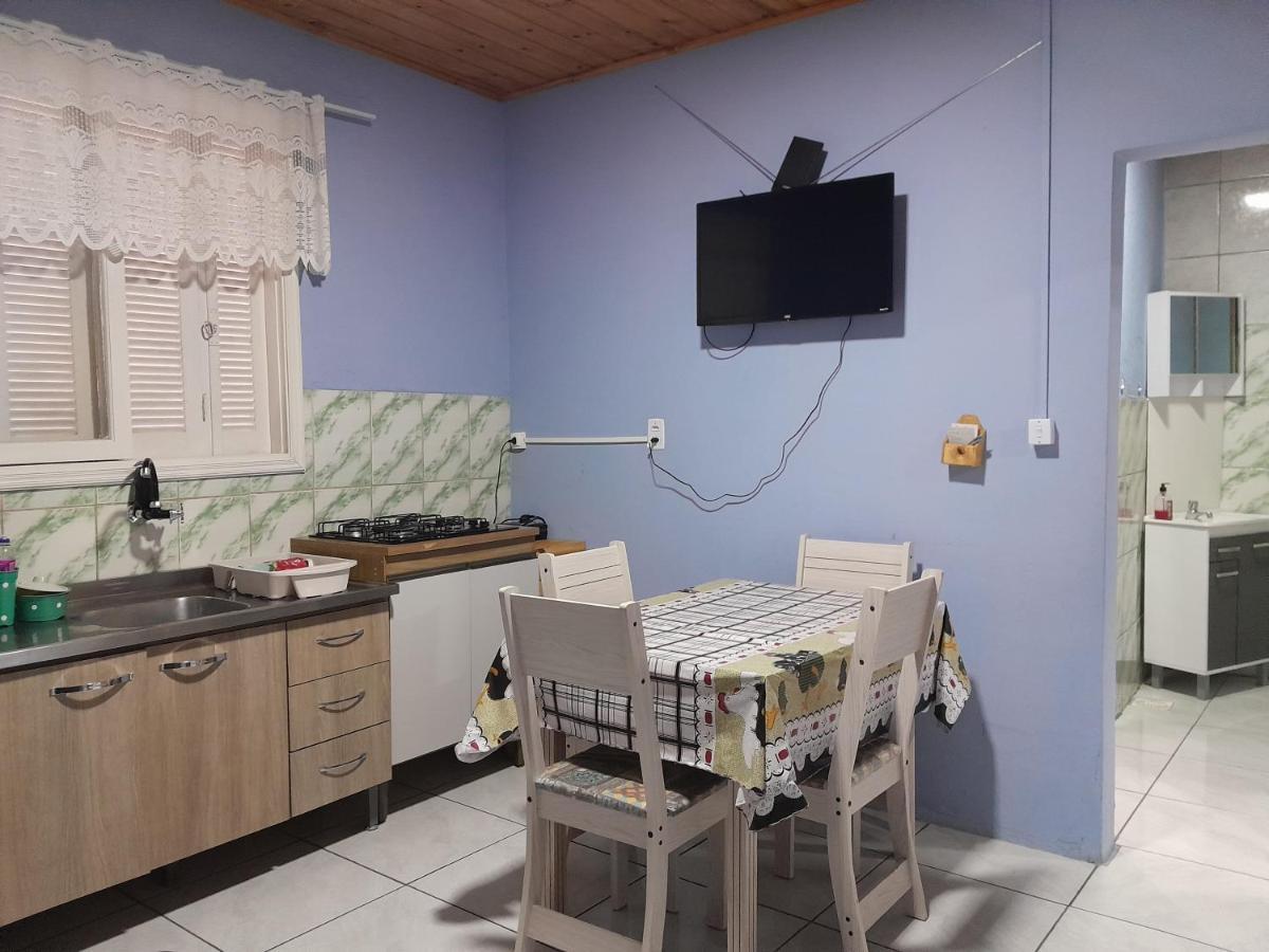 Apartamento Simples Para Sua Estadia Em Грамаду Экстерьер фото